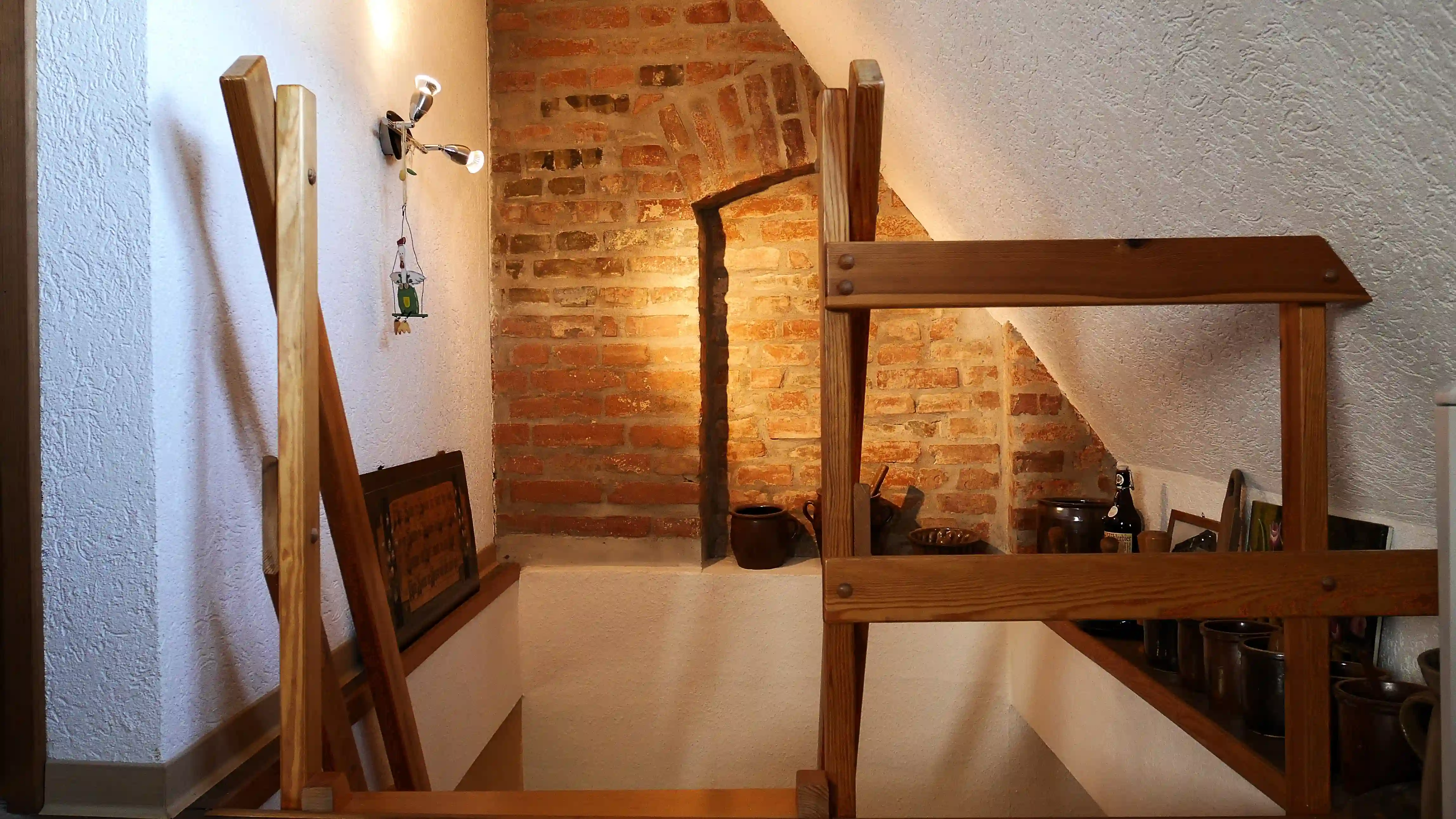 Die Treppe vom Schlafzimmer in den Wohnbreich